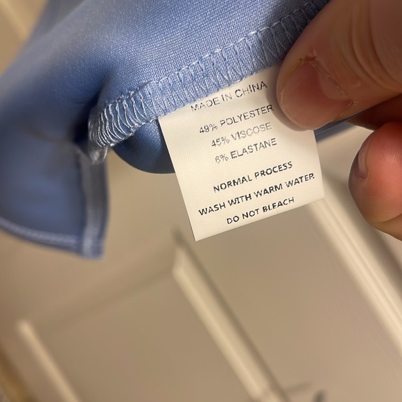 Blue Sleeveless Sweatsuit - Picture 4 of 14